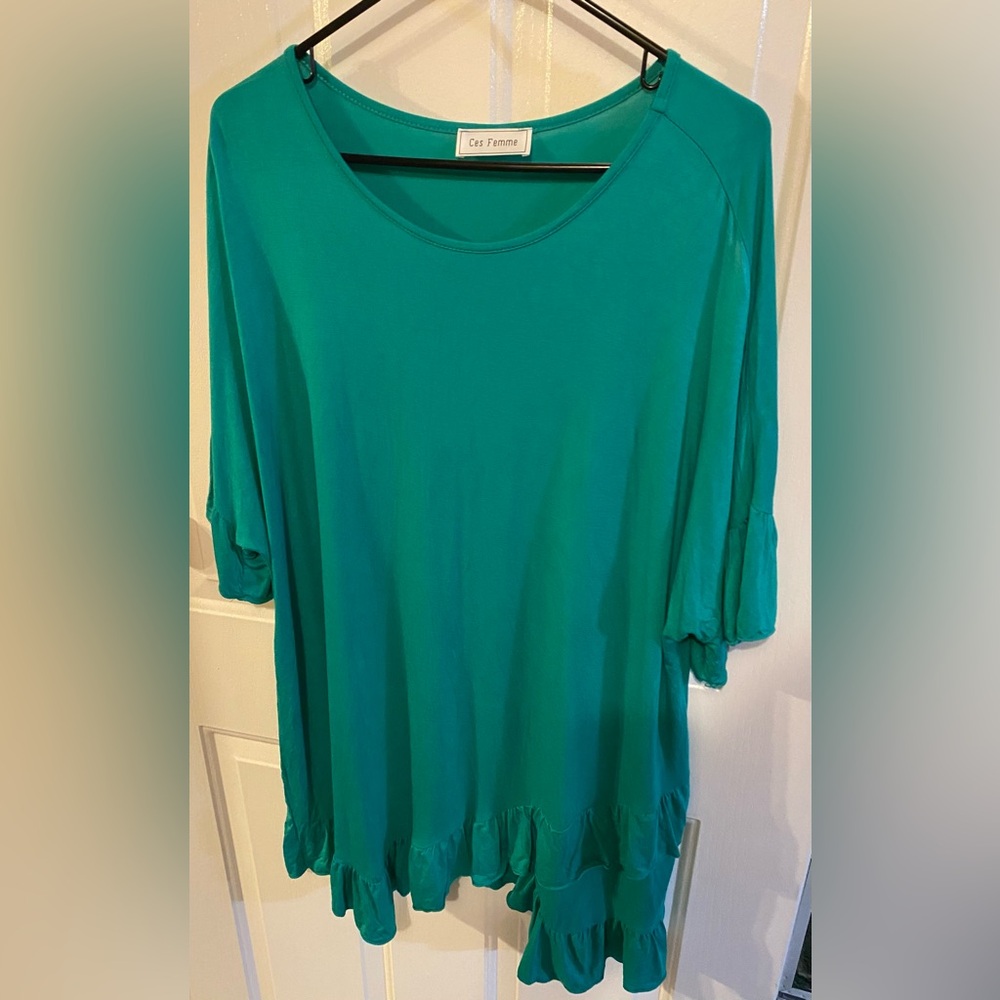 women’s shirt